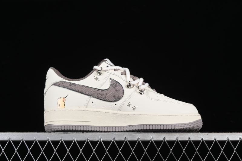 Nike Air Force 1 Shoes